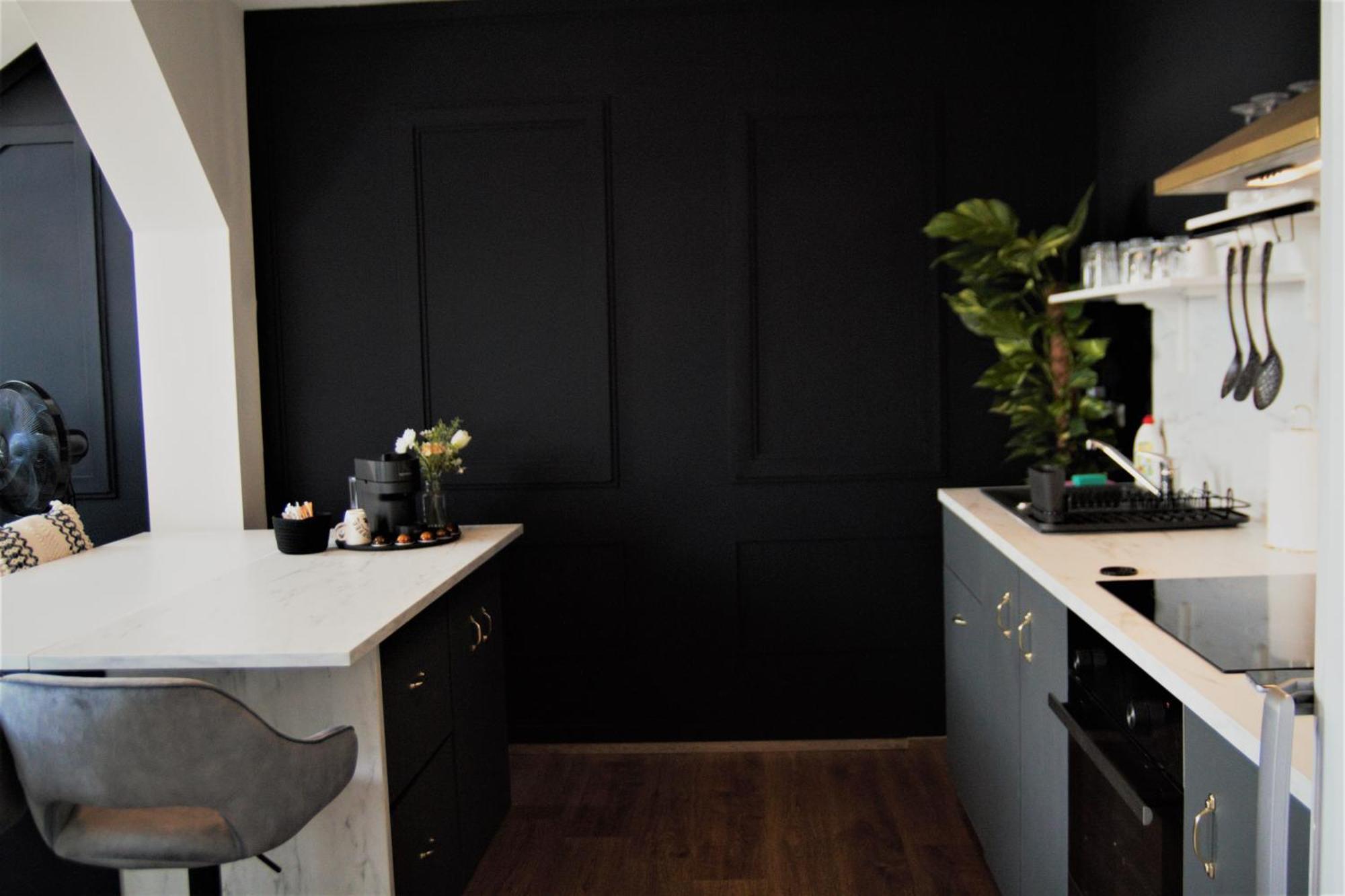 Spacious Flat & Parking Possibility, 3 Stops To Wenceslav Square Prag Eksteriør billede